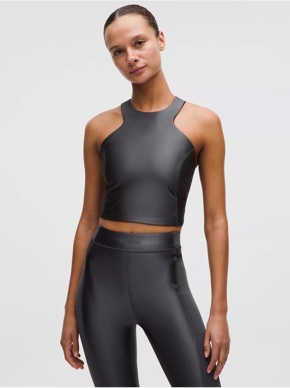Lululemon Satin Shine Tank Top Wordmark Size 8 Coal Black NWT Built-In Bra